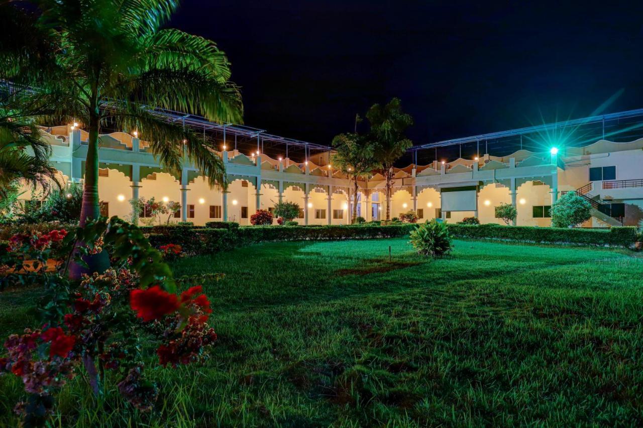 Krishnarajasagara Brindavan Garden Resort & Spa מראה חיצוני תמונה
